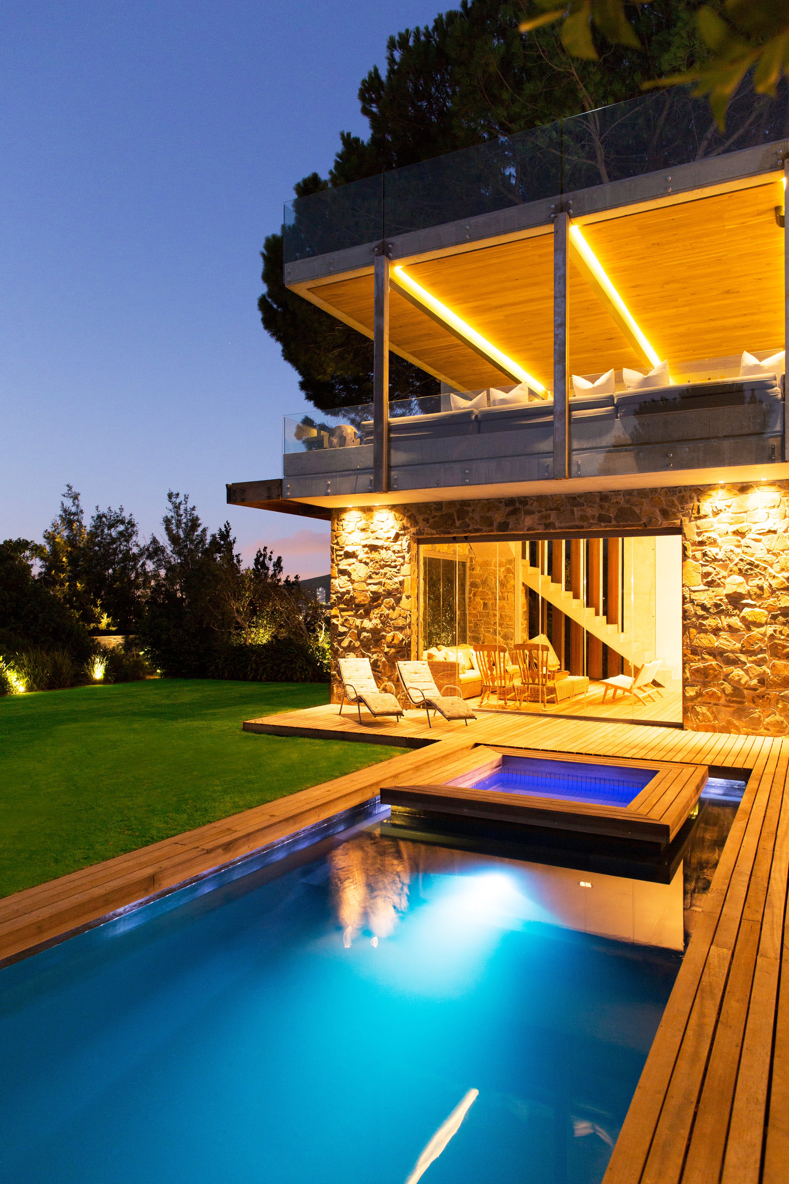 Bell + Howell 50' Bionic Color Changing Solar Powered Rope Lights - 50 FEET