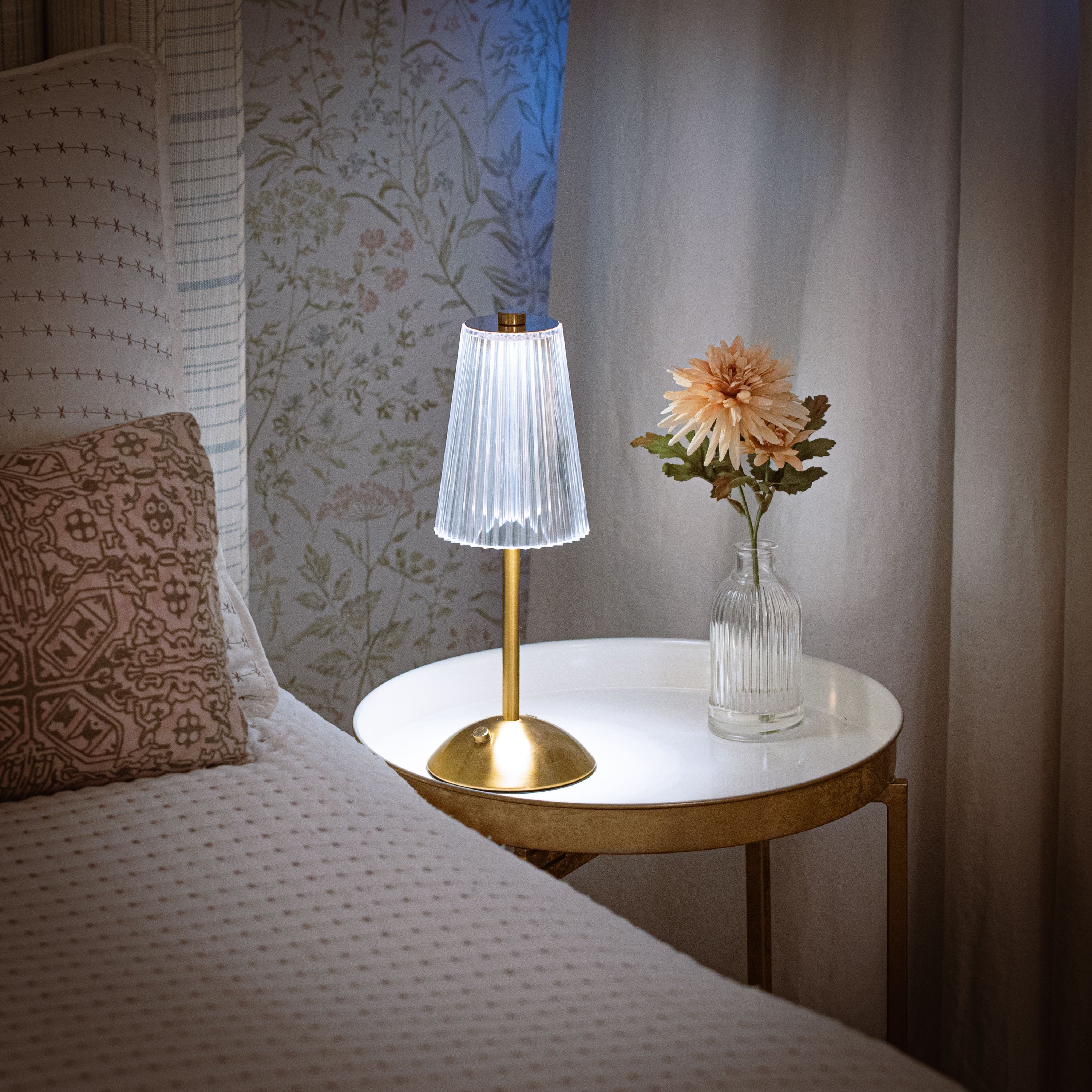 Gold Rechargeable Touch Control Lamp - The Auburn